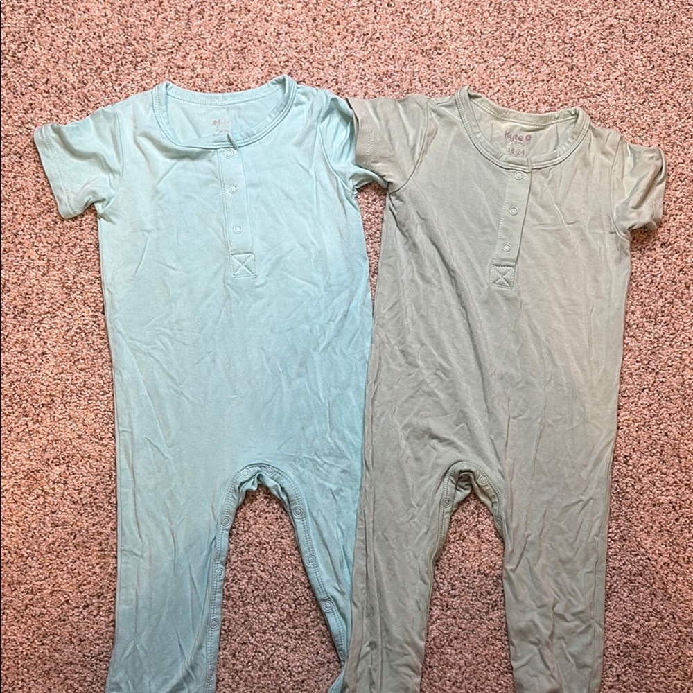 Kyte Baby short sleeve rompers 18-24 months